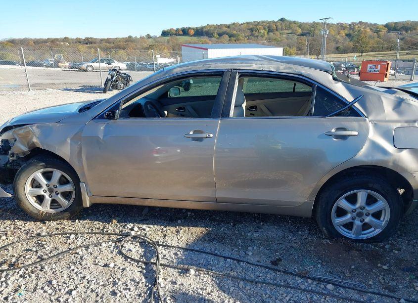 Photo 14 of 2007 Toyota Camry LE (VIN 4T1BE46K67U129921)