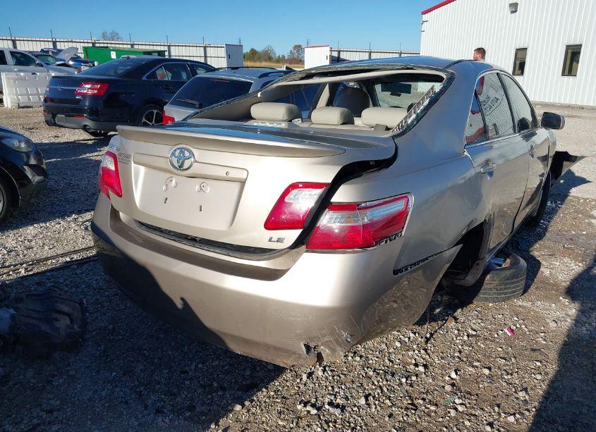 Photo 4 of 2007 Toyota Camry LE (VIN 4T1BE46K67U129921)