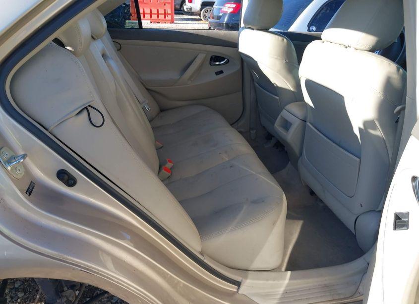 Photo 8 of 2007 Toyota Camry LE (VIN 4T1BE46K67U129921)