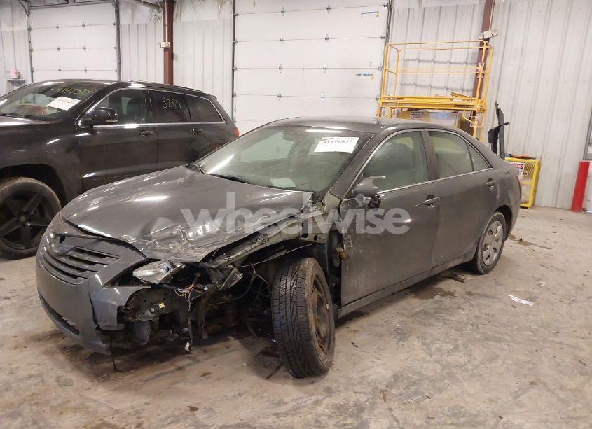 Photo 2 of 2007 Toyota Camry LE (VIN 4T1BE46K67U130258)