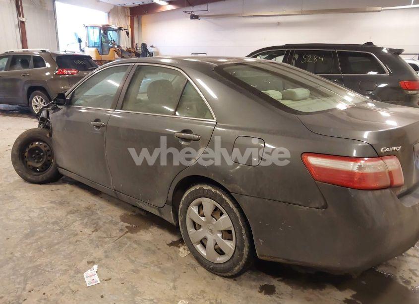 Photo 3 of 2007 Toyota Camry LE (VIN 4T1BE46K67U130258)