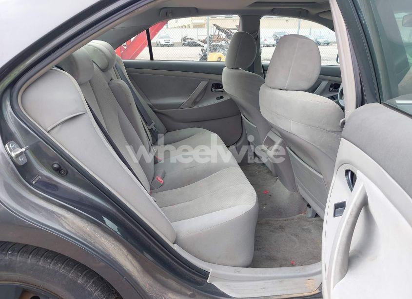 Photo 8 of 2007 Toyota Camry LE (VIN 4T1BE46K67U135198)