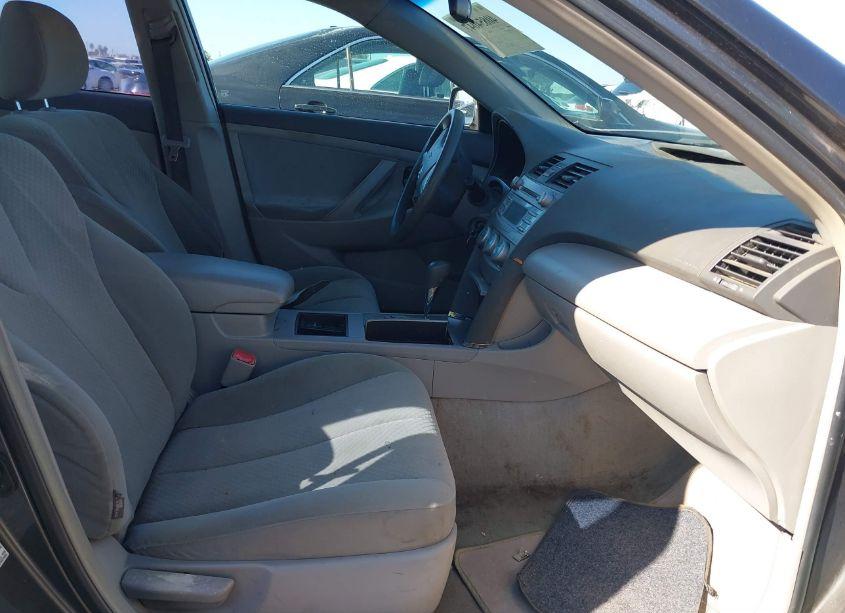 Photo 5 of 2007 Toyota Camry LE (VIN 4T1BE46K67U137162)