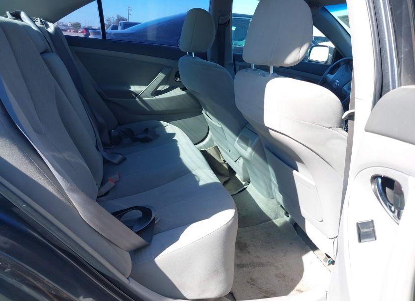 Photo 8 of 2007 Toyota Camry LE (VIN 4T1BE46K67U137162)