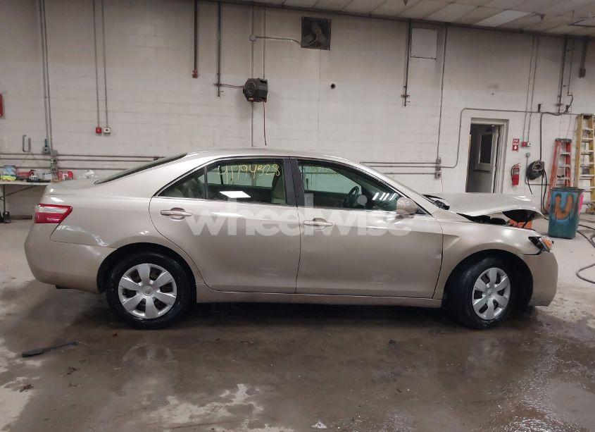 Photo 14 of 2007 Toyota Camry LE (VIN 4T1BE46K67U182991)