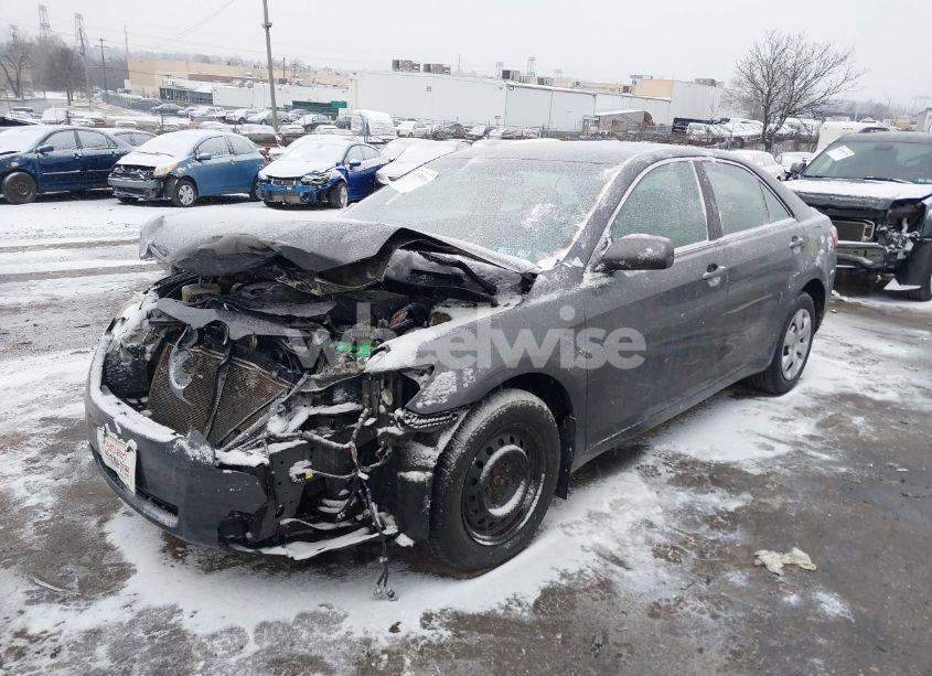 Photo 2 of 2007 Toyota Camry LE (VIN 4T1BE46K67U189990)