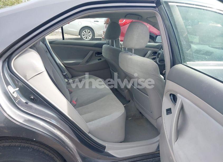 Photo 8 of 2007 Toyota Camry LE (VIN 4T1BE46K67U192582)