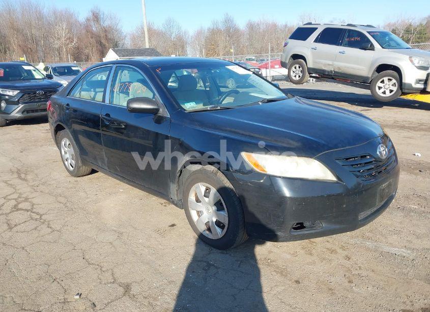 2007 Toyota Camry LE (VIN 4T1BE46K67U500558) main photo