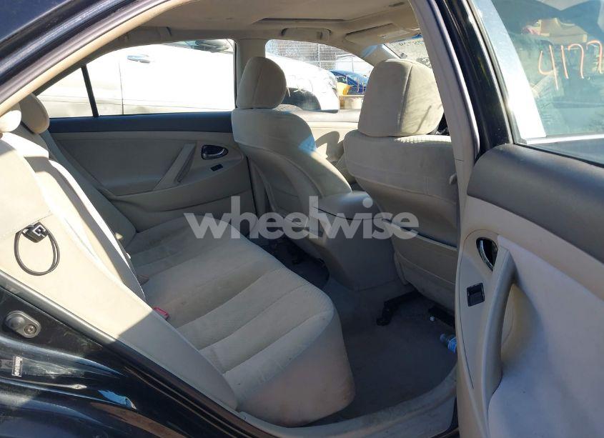 Photo 8 of 2007 Toyota Camry LE (VIN 4T1BE46K67U500558)