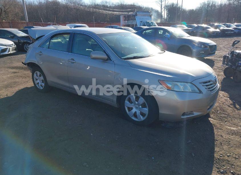 2007 Toyota Camry LE (VIN 4T1BE46K67U510782) main photo