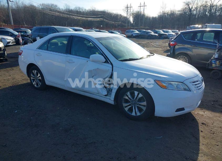 2007 Toyota Camry LE (VIN 4T1BE46K67U541126) main photo