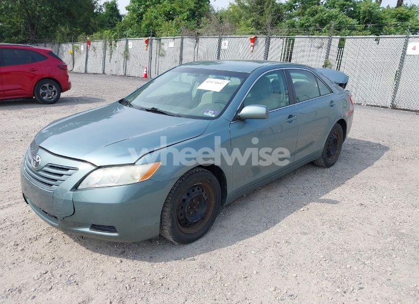 Photo 2 of 2007 Toyota Camry LE (VIN 4T1BE46K67U550134)