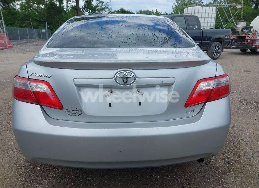 Photo 16 of 2007 Toyota Camry CE/LE/XLE/SE (VIN 4T1BE46K67U552787)
