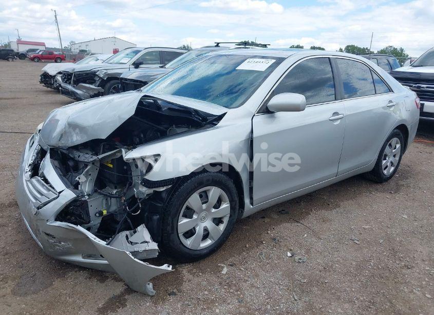 Photo 2 of 2007 Toyota Camry CE/LE/XLE/SE (VIN 4T1BE46K67U552787)