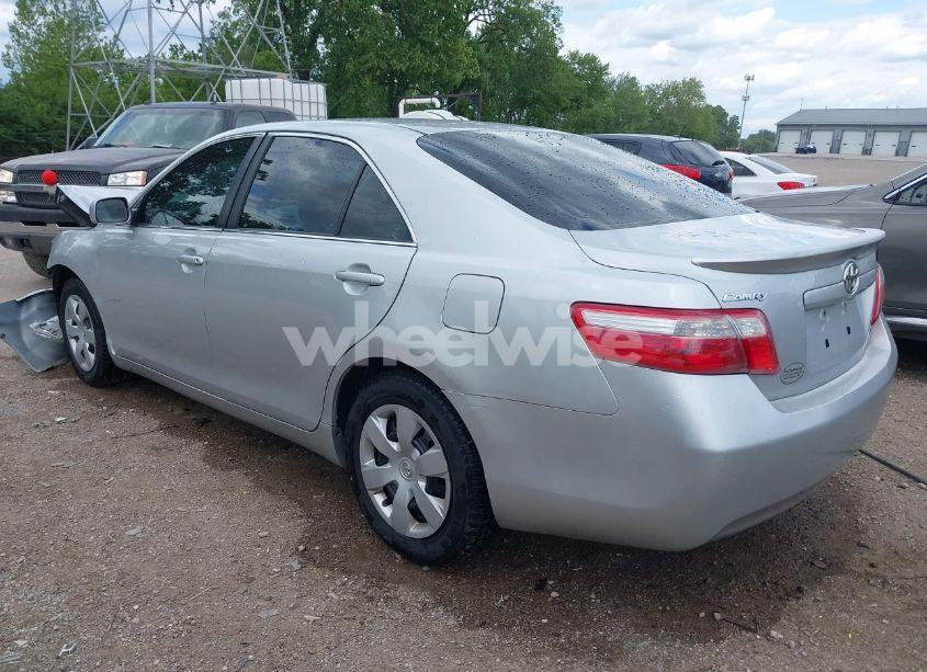 Photo 3 of 2007 Toyota Camry CE/LE/XLE/SE (VIN 4T1BE46K67U552787)