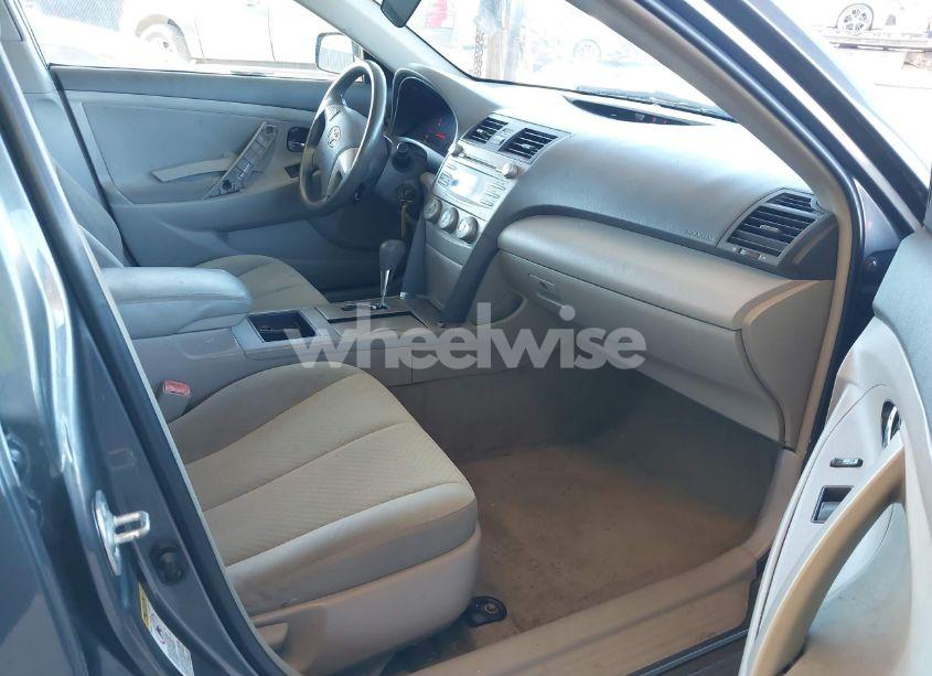 Photo 5 of 2007 Toyota Camry LE (VIN 4T1BE46K67U563272)