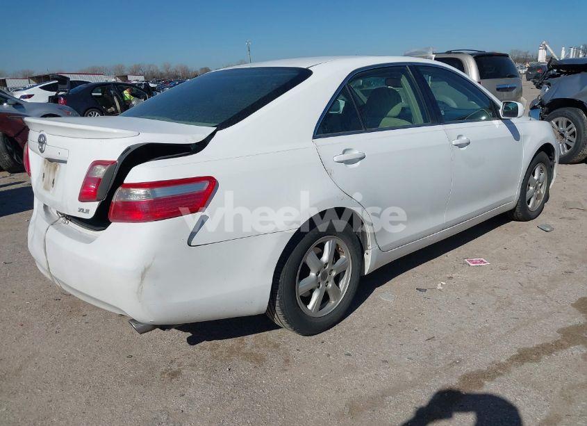 Photo 4 of 2007 Toyota Camry XLE (VIN 4T1BE46K67U563627)
