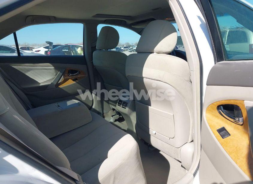 Photo 8 of 2007 Toyota Camry XLE (VIN 4T1BE46K67U563627)