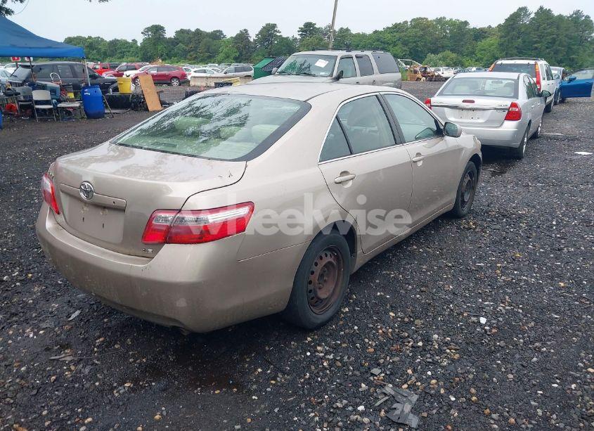 Photo 4 of 2007 Toyota Camry LE (VIN 4T1BE46K67U574126)