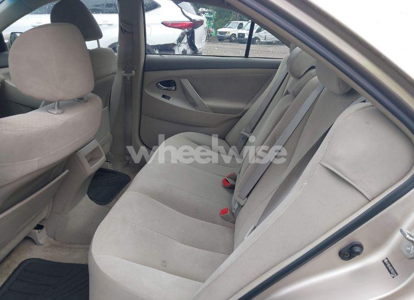 Photo 8 of 2007 Toyota Camry LE (VIN 4T1BE46K67U574126)