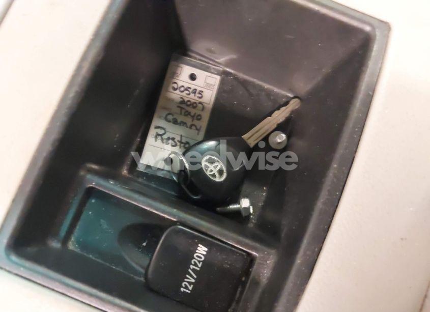 Photo 11 of 2007 Toyota Camry LE (VIN 4T1BE46K67U574224)