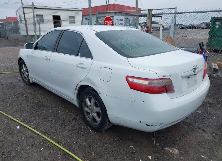 Photo 3 of 2007 Toyota Camry LE (VIN 4T1BE46K67U605083)