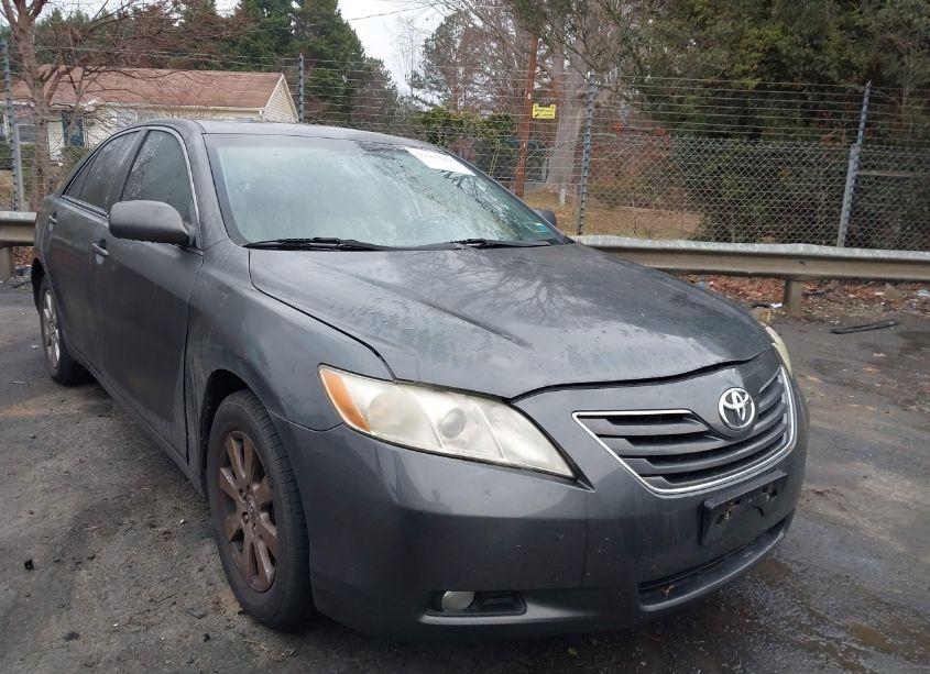 2007 Toyota Camry XLE (VIN 4T1BE46K67U619856) main photo