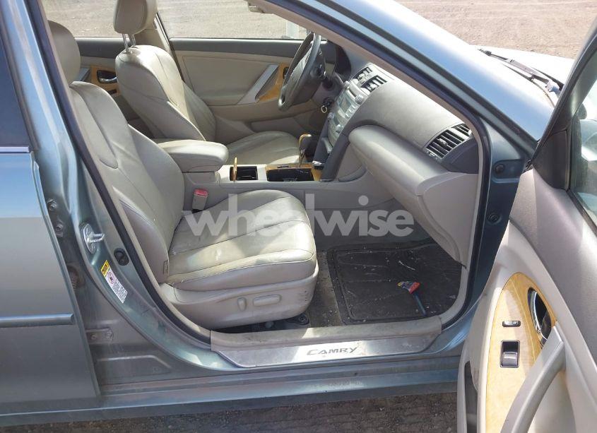 Photo 5 of 2007 Toyota Camry XLE (VIN 4T1BE46K67U628556)