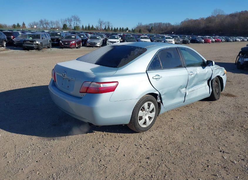 Photo 4 of 2007 Toyota Camry LE (VIN 4T1BE46K67U639640)