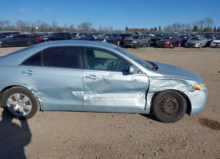 Photo 6 of 2007 Toyota Camry LE (VIN 4T1BE46K67U639640)
