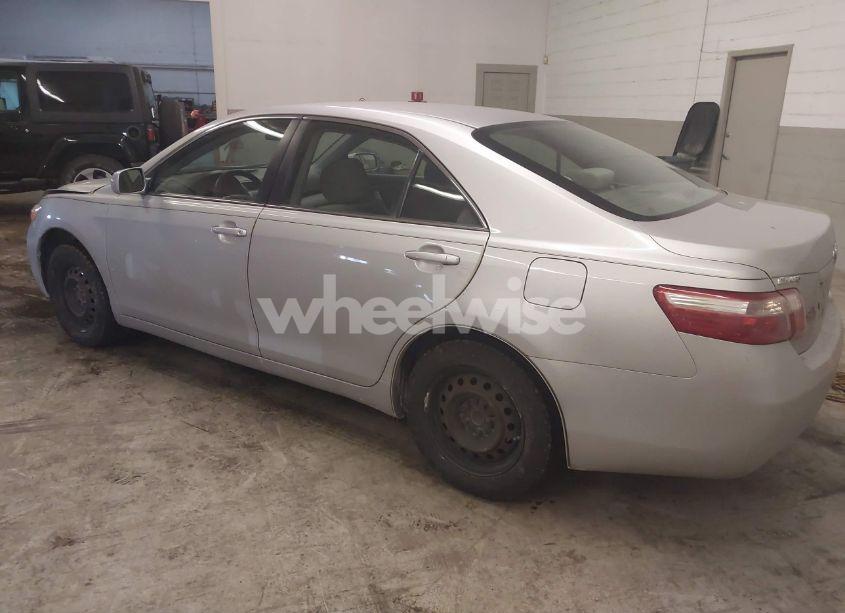 Photo 3 of 2007 Toyota Camry LE (VIN 4T1BE46K67U648158)