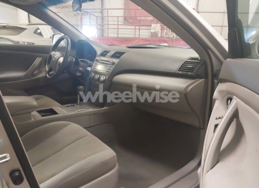 Photo 5 of 2007 Toyota Camry LE (VIN 4T1BE46K67U648158)