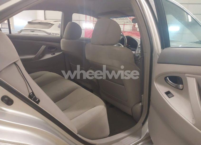 Photo 8 of 2007 Toyota Camry LE (VIN 4T1BE46K67U648158)