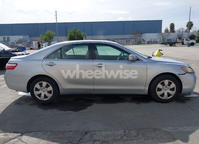 Photo 13 of 2007 Toyota Camry LE (VIN 4T1BE46K67U664411)
