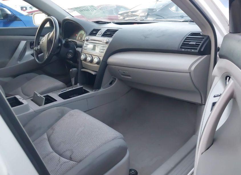 Photo 5 of 2007 Toyota Camry SE (VIN 4T1BE46K67U685128)