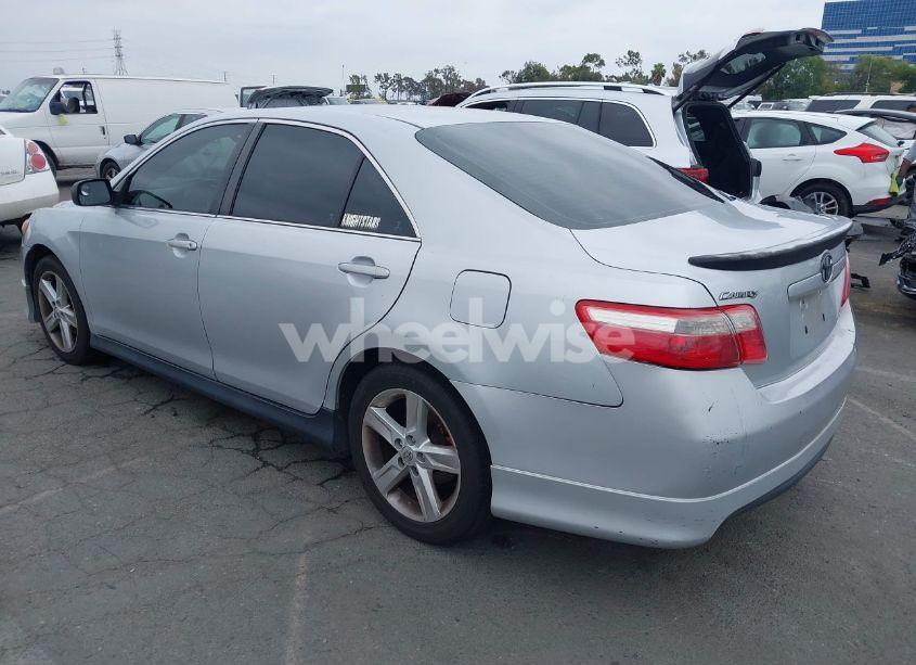Photo 3 of 2007 Toyota Camry SE (VIN 4T1BE46K67U704972)