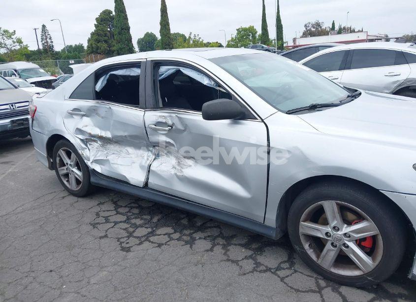 Photo 6 of 2007 Toyota Camry SE (VIN 4T1BE46K67U704972)