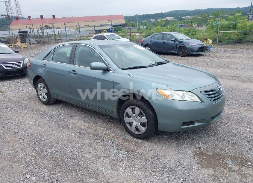 2007 Toyota Camry LE (VIN 4T1BE46K67U709282) main photo