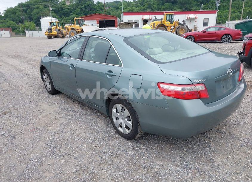 Photo 3 of 2007 Toyota Camry LE (VIN 4T1BE46K67U709282)