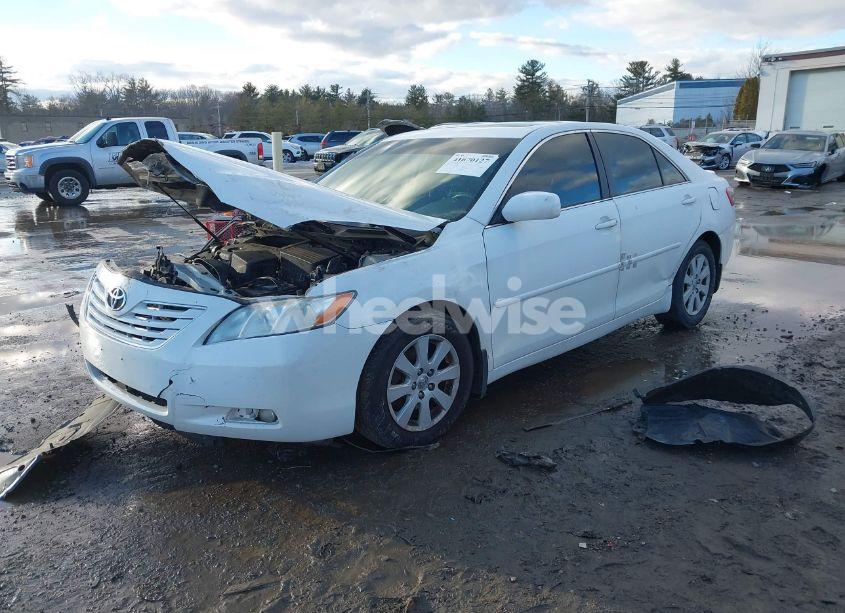 Photo 2 of 2007 Toyota Camry XLE (VIN 4T1BE46K67U716538)