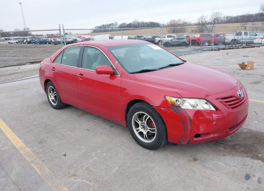2008 Toyota Camry LE (VIN 4T1BE46K68U227977) main photo