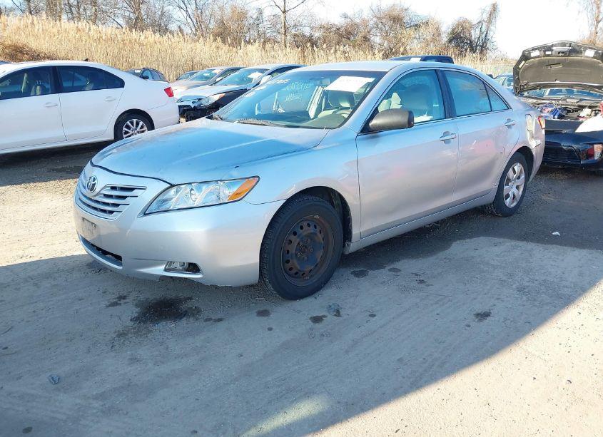 Photo 2 of 2008 Toyota Camry LE (VIN 4T1BE46K68U231186)
