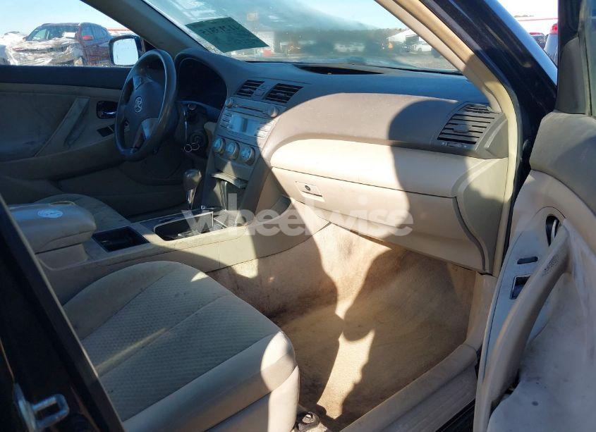 Photo 5 of 2008 Toyota Camry (VIN 4T1BE46K68U235450)