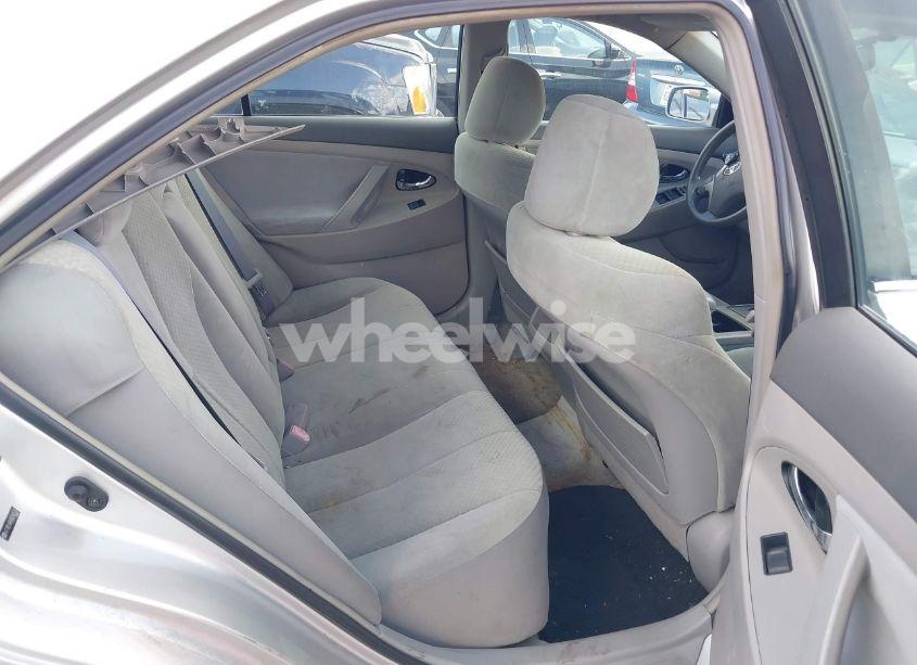 Photo 8 of 2008 Toyota Camry LE (VIN 4T1BE46K68U240535)