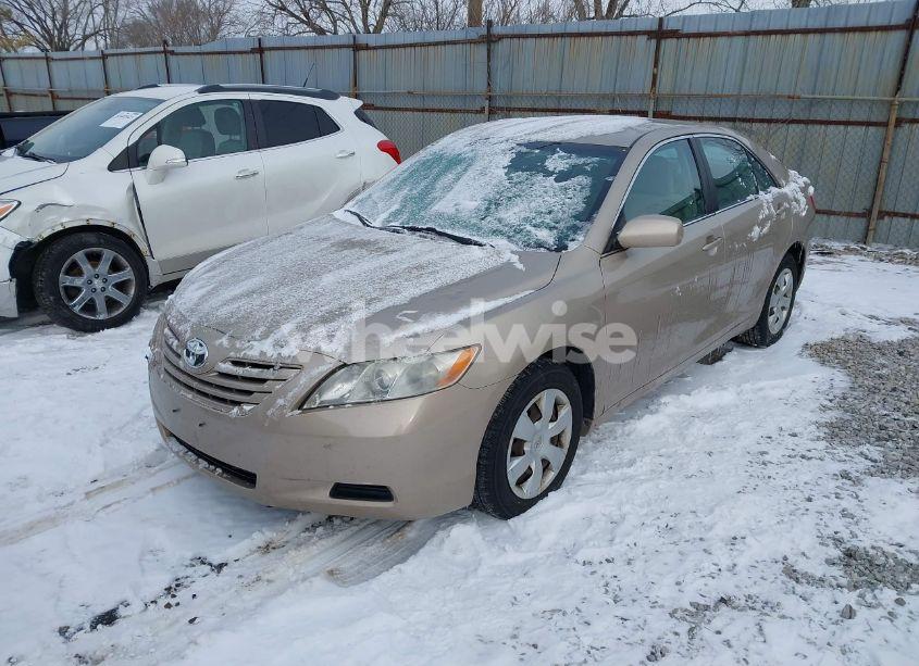 Photo 2 of 2008 Toyota Camry LE (VIN 4T1BE46K68U241667)