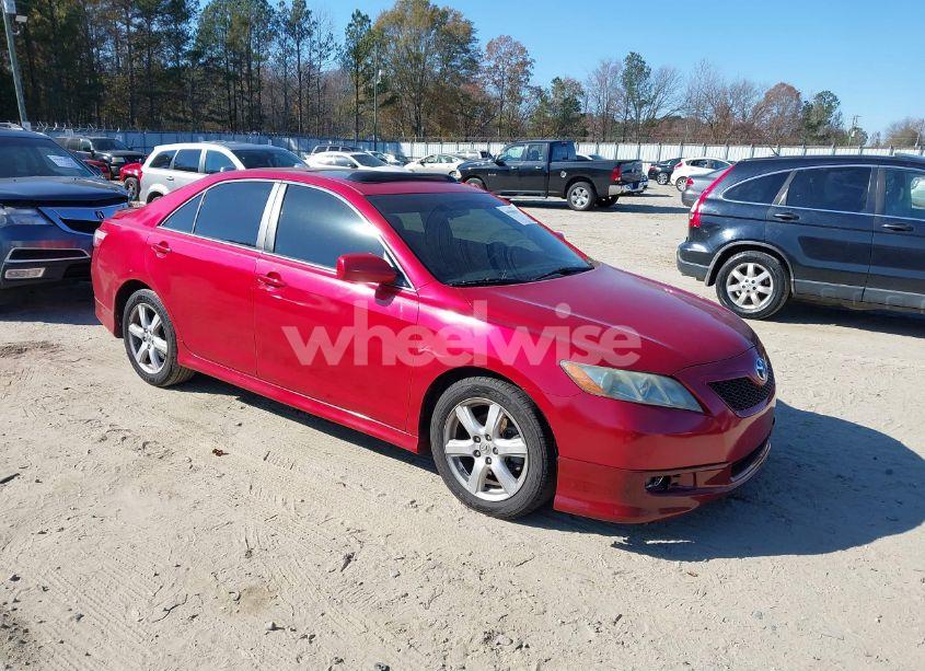 2008 Toyota Camry SE (VIN 4T1BE46K68U261336) main photo