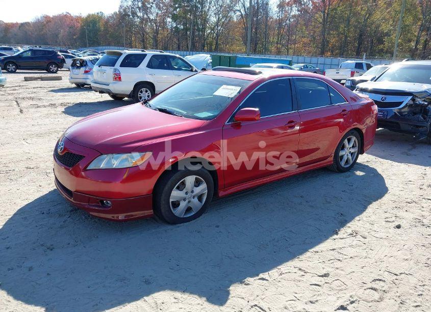 Photo 2 of 2008 Toyota Camry SE (VIN 4T1BE46K68U261336)