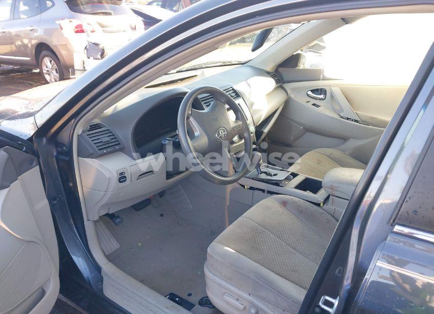 Photo 5 of 2008 Toyota Camry LE (VIN 4T1BE46K68U747645)