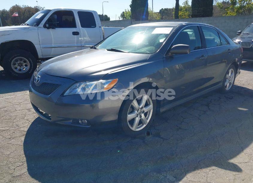 Photo 2 of 2009 Toyota Camry SE (VIN 4T1BE46K69U266666)