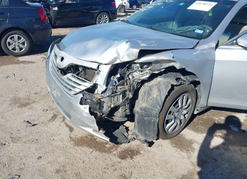 Photo 6 of 2009 Toyota Camry LE (VIN 4T1BE46K69U304879)